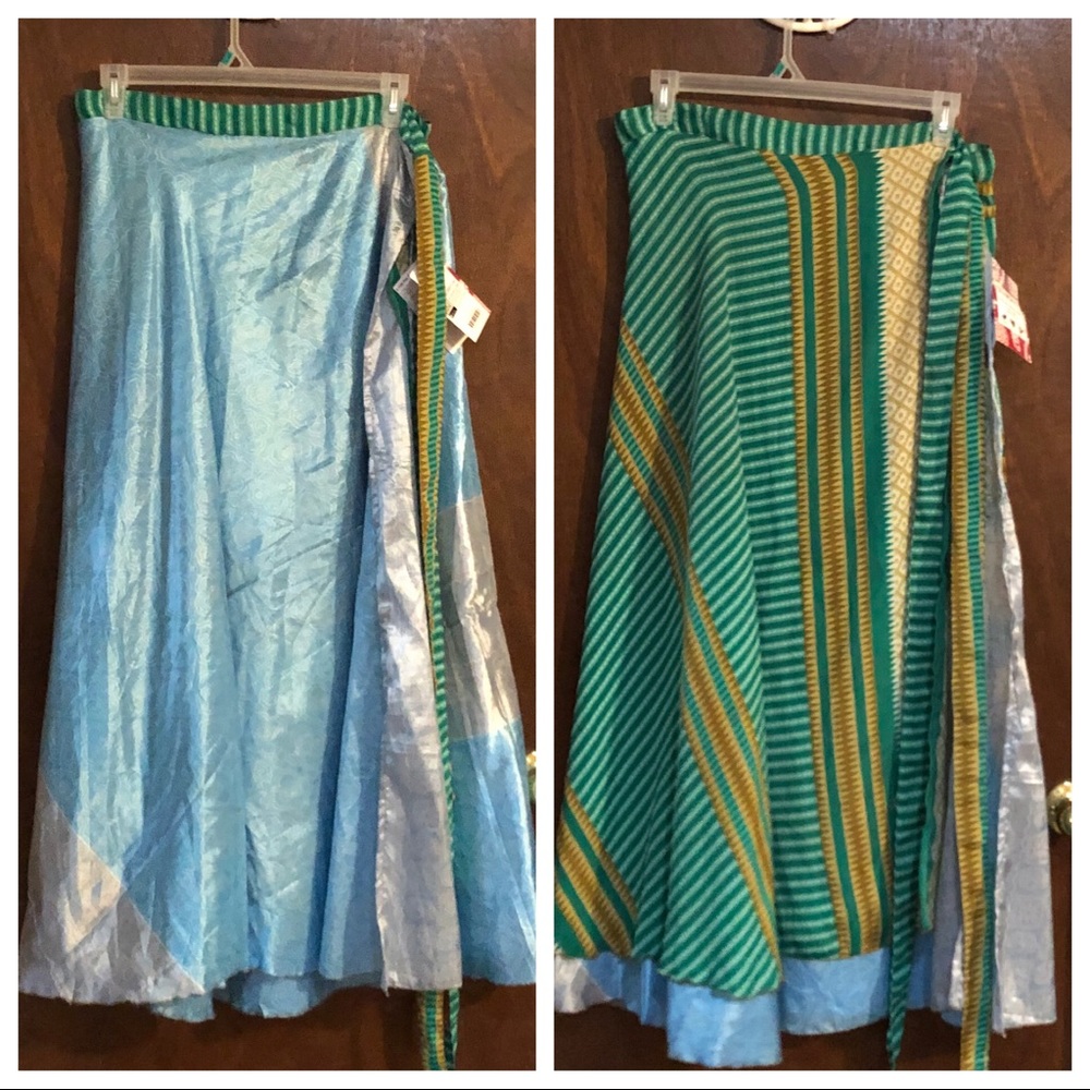 Plus size 22-26 Recycled Sari Wrap Skirt
NWT